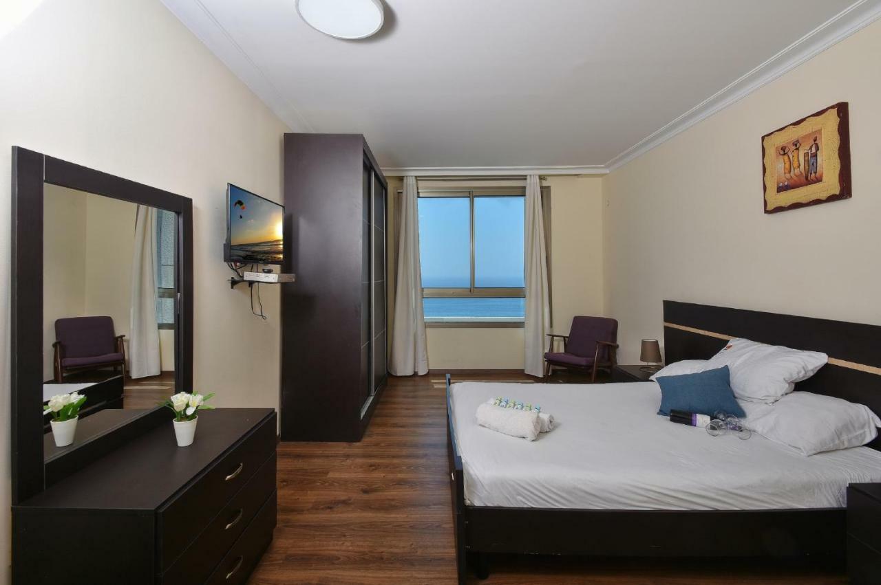 Laguna Beach Apartments Хайфа Экстерьер фото